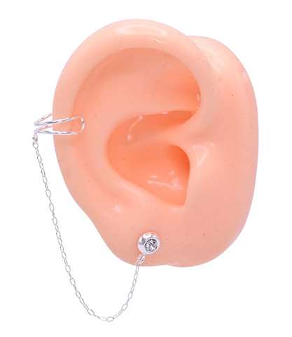 Fake Piercing in Silber 925% mit einer Kette und einem weißen Kristall